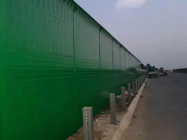 公路聲屏障-03